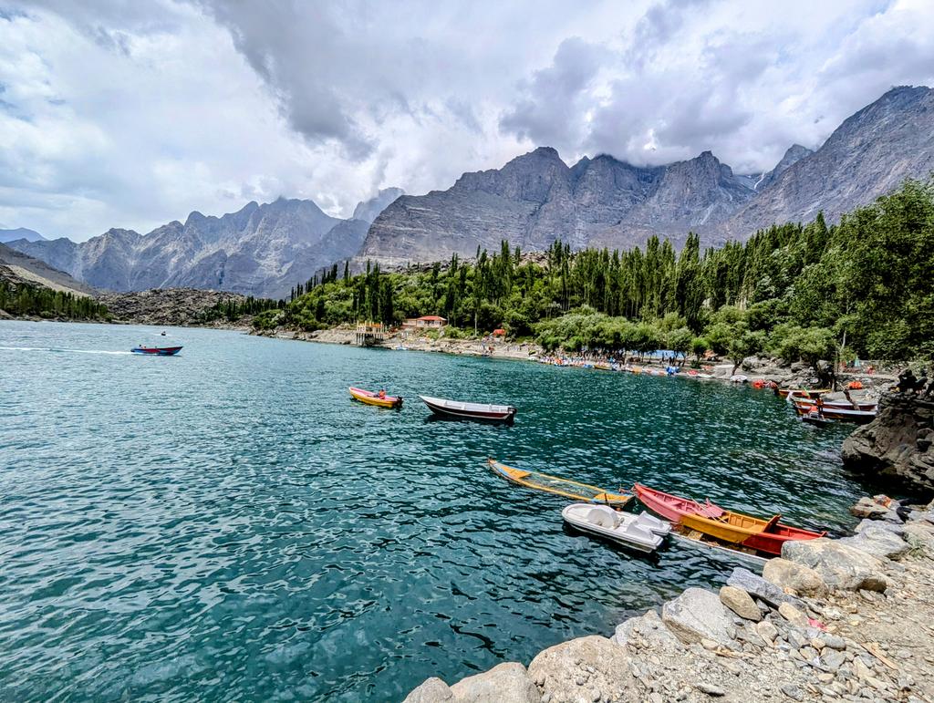 Upper Kachura Lake
#GodMorningTuesday 
#Skardu 
#Twitter