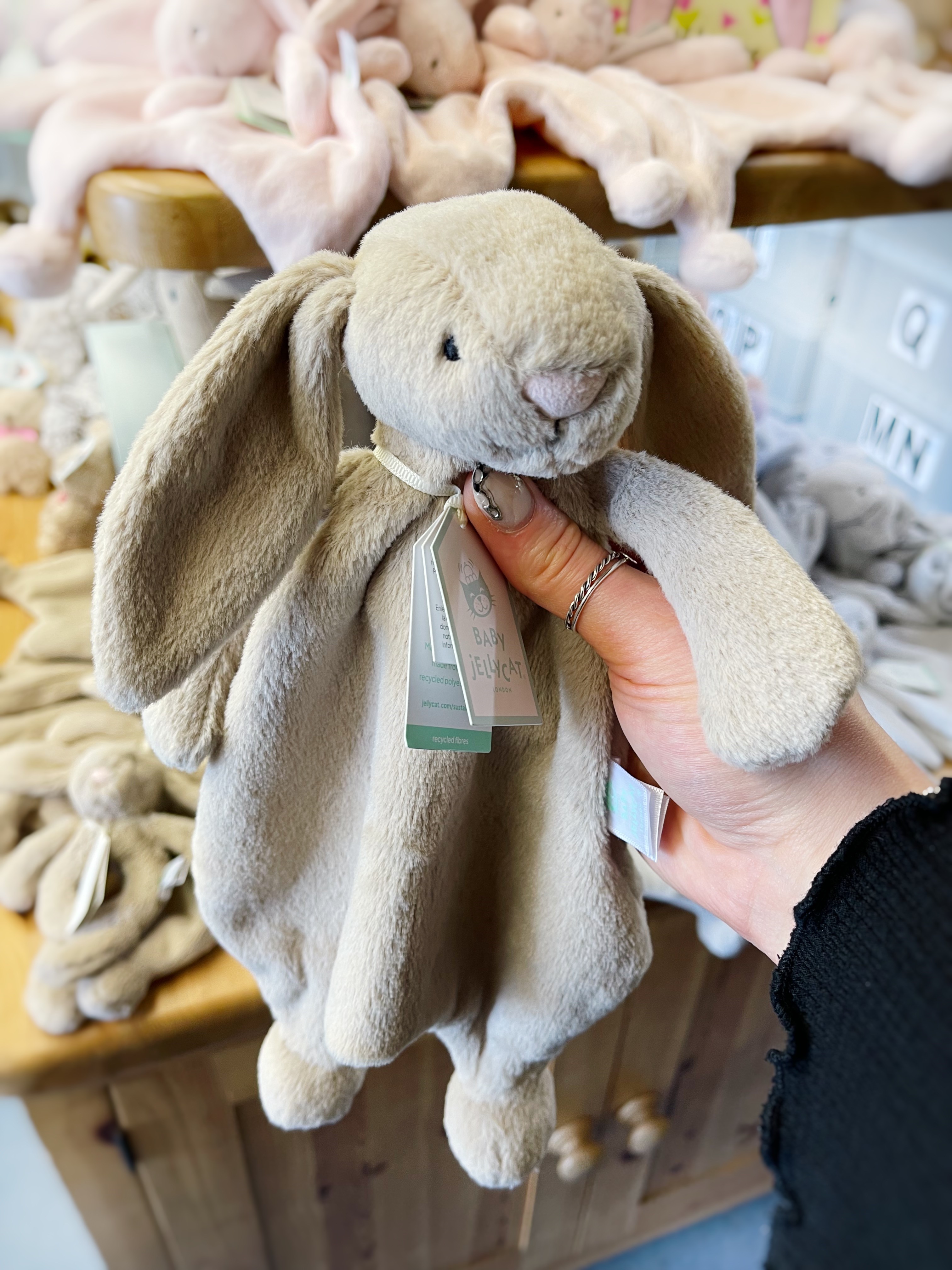 Fleurtations on X New from the Baby Jellycat 2024 collection it s the Bashful Beige Bunny Baby Comforter https t HPJnwrJLkI A super cute gift idea suitable for any occasion Shop more Jellycat https...