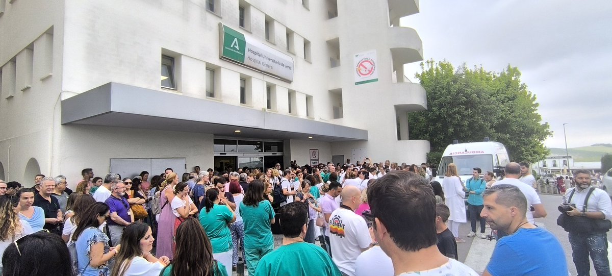 oreus1's tweet photo. #26jhuelgasas #hospitaldejerez https://t.co/nZpyDZB98R