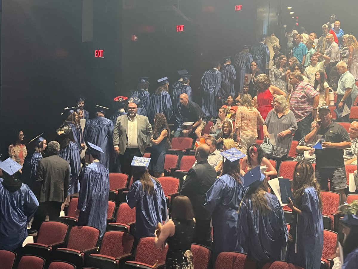 Jim May (@jimamay) on Twitter photo Congratulations to the Class of 2024, <a href="/awhawrylchak/">Amy Hawrylchak</a> , and the <a href="/TechValleyHigh/">Tech Valley High School</a> community! It was a privilege to serve as your commencement speaker and to be a part of your community for the day. <a href="/newtechnetwork/">New Tech Network</a> Congratulations to the Class of 2024, <a href="/awhawrylchak/">Amy Hawrylchak</a> , and the <a href="/TechValleyHigh/">Tech Valley High School</a> community! It was a privilege to serve as your commencement speaker and to be a part of your community for the day. <a href="/newtechnetwork/">New Tech Network</a>