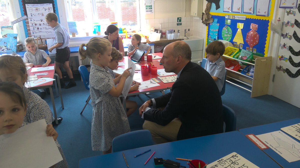 Thank you Mr Benbow for popping in to listen to year 1 read their incredible sea themed poetry! #HazlegrovePreprep #HazlegroveYear1