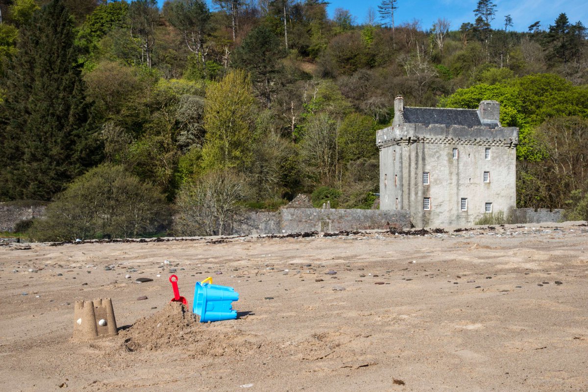SPAB Scotland (@spabscotland) on Twitter photo Just look at those views 😍
If you'd like to get hands-on experience with harling and limewashing at this stunning Category A listed castle, book your place today! ow.ly/ZyUg50SaVxk
📅 Saturday 27 - Sunday 28 July
📍 Saddell Castle
Photos: Jill Tate for <a href="/LandmarkTrust/">The Landmark Trust</a> Just look at those views 😍
If you'd like to get hands-on experience with harling and limewashing at this stunning Category A listed castle, book your place today! ow.ly/ZyUg50SaVxk
📅 Saturday 27 - Sunday 28 July
📍 Saddell Castle
Photos: Jill Tate for <a href="/LandmarkTrust/">The Landmark Trust</a>