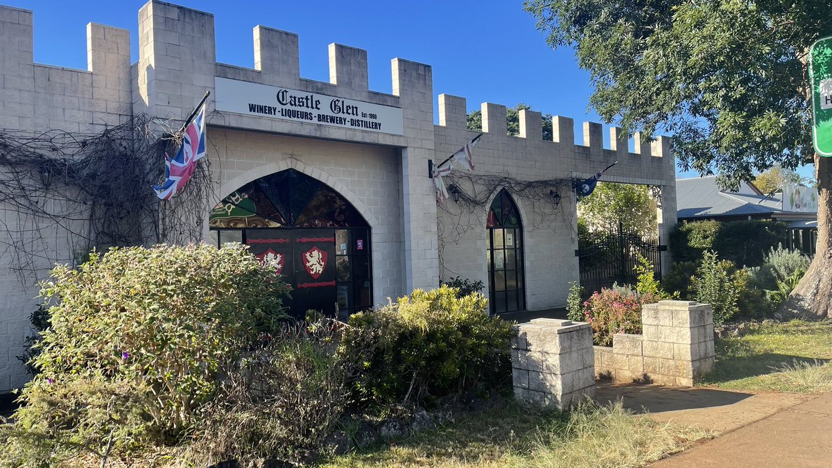 Carl Hendy tweet media