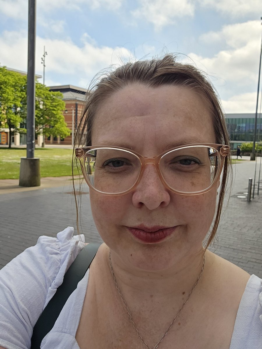 Conference ready 🤩

#fflconf24