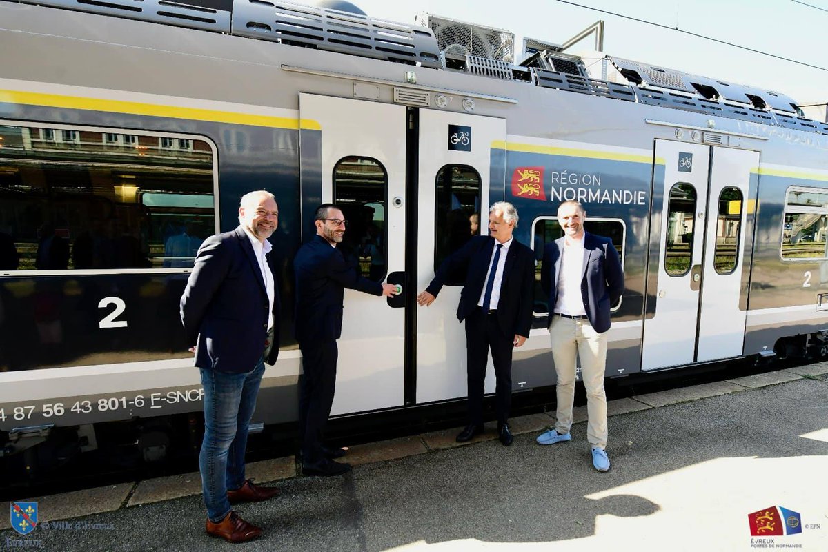 [MOBILITÉ]
Très bonne nouvelle pour tous les usagers des trains en Normandie.
À la demande de la Région Normandie, l’offre ferroviaire va s’étoffer. 
À partir de décembre 2024, 70 trains supplémentaires vont entrer en service sur les lignes normandes
#sncf #mobilite #evreux #gare