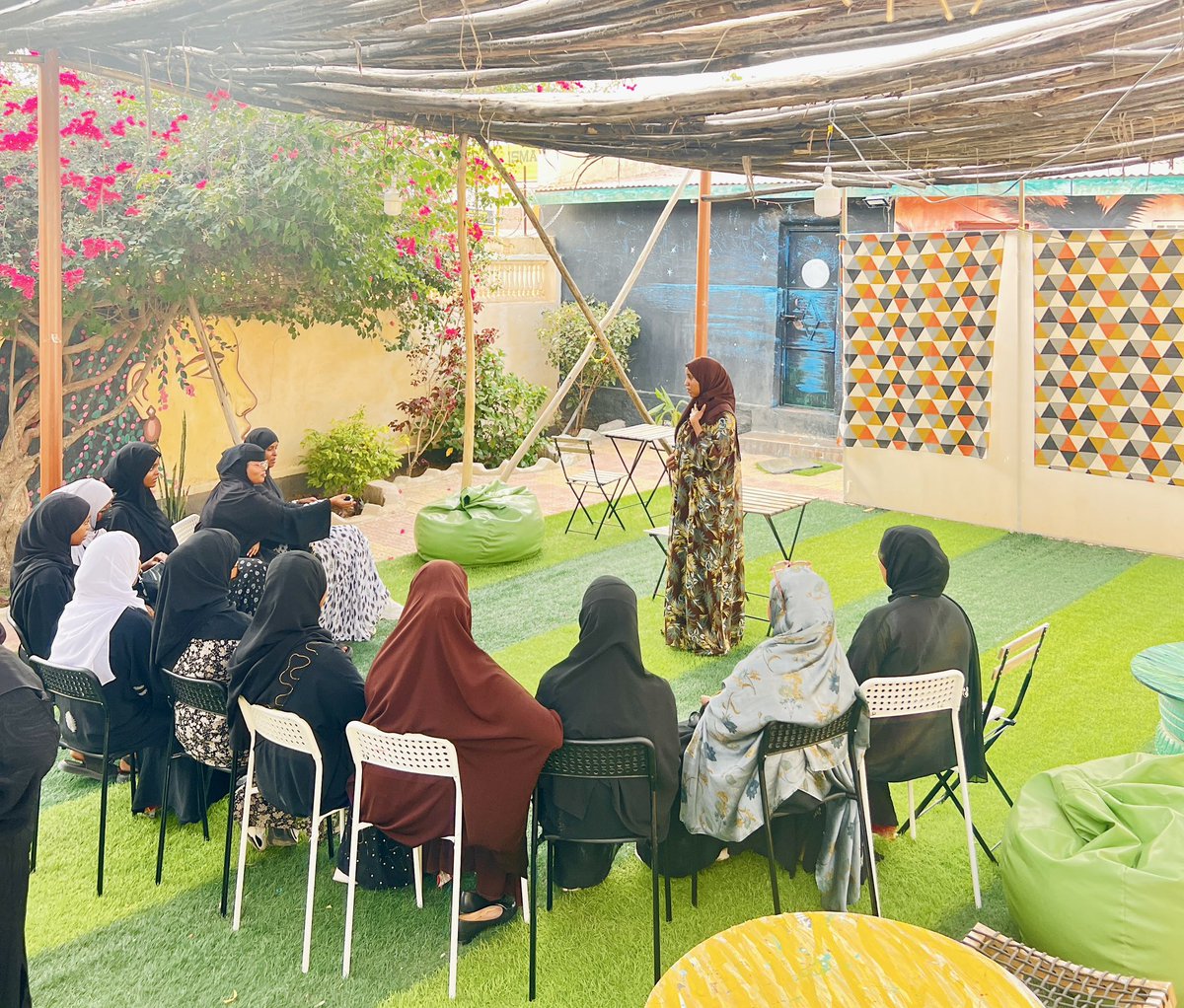 eqracentre's tweet photo. Mahadsanid HIBO iyo teamkeedu inaad EQRA CENTER u doorateen inaad ku qabsataan tobobarkan.
Qofkasto u baahan inuu wax ku qabsado EQRA waa u guranahy.
#EQRA #Hargeisa #somaliland #somali https://t.co/gi3kXfJ0Pu