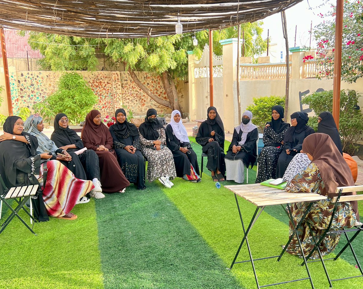 eqracentre's tweet photo. Mahadsanid HIBO iyo teamkeedu inaad EQRA CENTER u doorateen inaad ku qabsataan tobobarkan.
Qofkasto u baahan inuu wax ku qabsado EQRA waa u guranahy.
#EQRA #Hargeisa #somaliland #somali https://t.co/gi3kXfJ0Pu