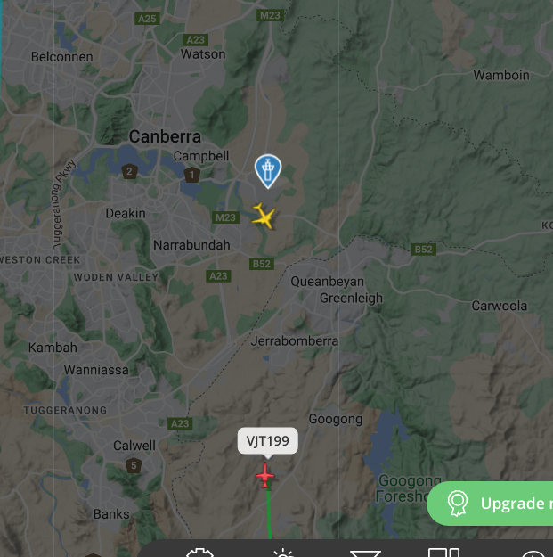 #JuliánAssange on final approach to canberra airport