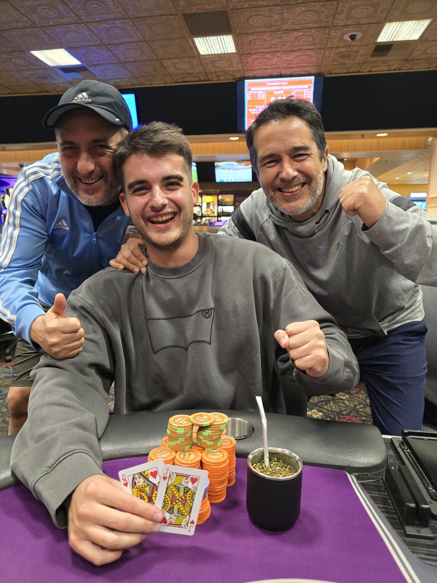 tatasanjuan's tweet image. Grande @mateosanjua , esto recién empieza 💪💪 @orleanscasino que bien nos tratas 🤩 chop entre 3 , y 3500 adentro 👏👏