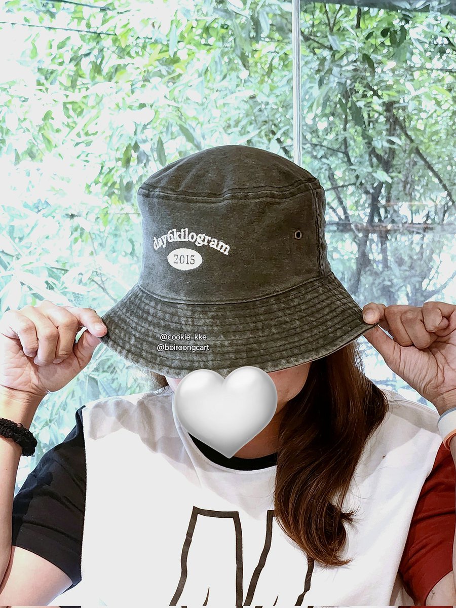 cookie_kke's tweet photo. 📢 interest check — embroidered baseball caps &amp; bucket hats
(price range &amp; date of launch: tba)

would need enough potential buyers to open orders for each design. pls let me know in the replies if you would prefer the group design, per member design or both! 🙇‍♀️
#DAY6 #데이식스 https://t.co/Lo0cTRuM3W