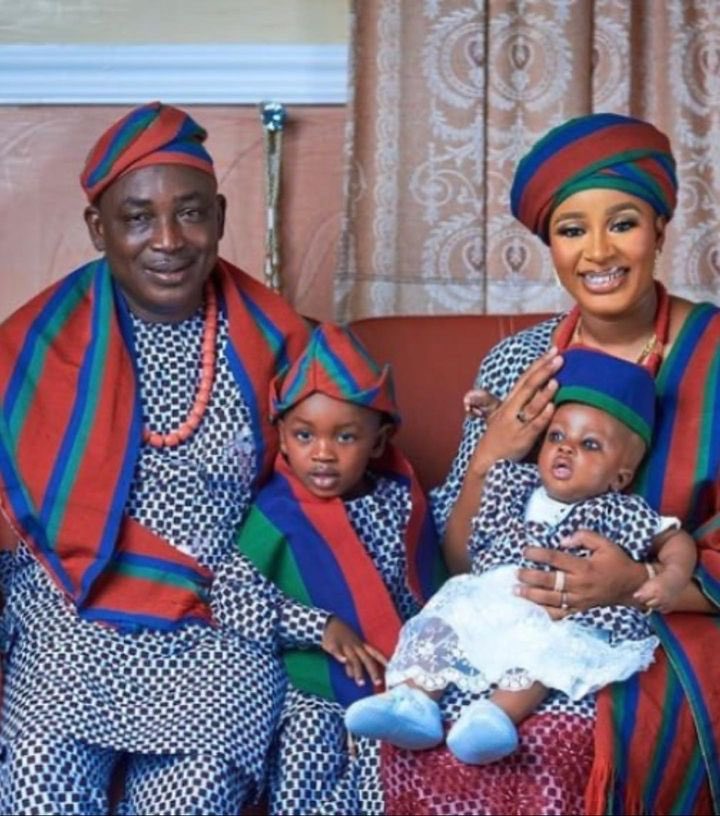nupefc's tweet photo. Nupencizhi ekube kazu'na 
Barikayi be efo Nupencizhi'e
Egborolo yen Kinnupe ga yeba be soko'e kandoro, soko ma wuyiba. Amin 💙💚❤️

#nupetribe #nationalnupeday #nupeday2024 https://t.co/0BxM6fhXpj