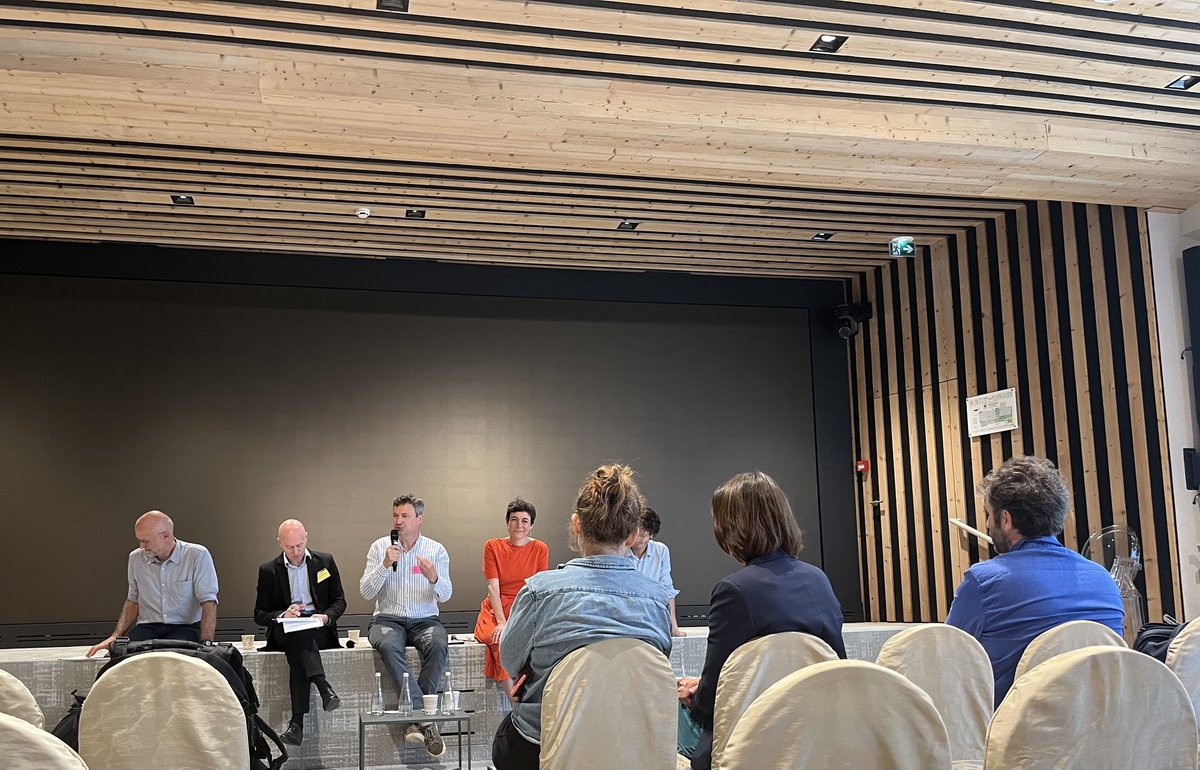 Plénière de clôture de l’atelier des fondations du <a href="/CFFondations/">CFF</a> édition 2024. Des échanges, des rencontres, des projets , des coalitions en devenir . Bravo et à l’année prochaine ! 
<a href="/Fondationfrance/">Fondation de France</a> <a href="/FondationRaja/">Fondation RAJA - Danièle Marcovici</a> <a href="/fonda2020/">La Fonda</a> <a href="/FondationCHANEL/">Fondation CHANEL</a> <a href="/FondationMNH/">Fondation MNH</a> 
Et tant d’autres !