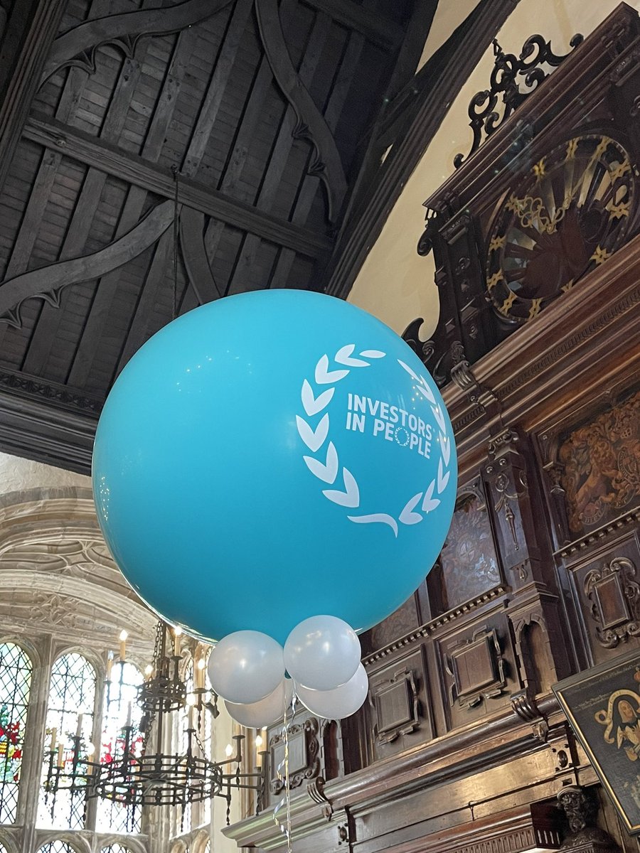 nickydebeer's tweet image. Delighted to be in the (literally) cool Honourable Society of Lincoln’s Inn celebrating the @Assoc_Anaes Investors in People award 🥇 
#wemakeworkbetter