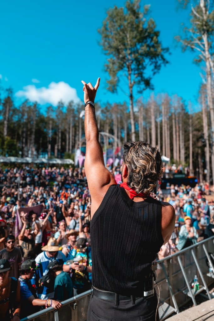 ELECTRIC FOREST…. that was nothing what we expected and everything we didn’t know we needed. 

It’s good to be home.

Full set up on Soundcloud, linked below:
on.soundcloud.com/csYbbRUCs2Fmi5…