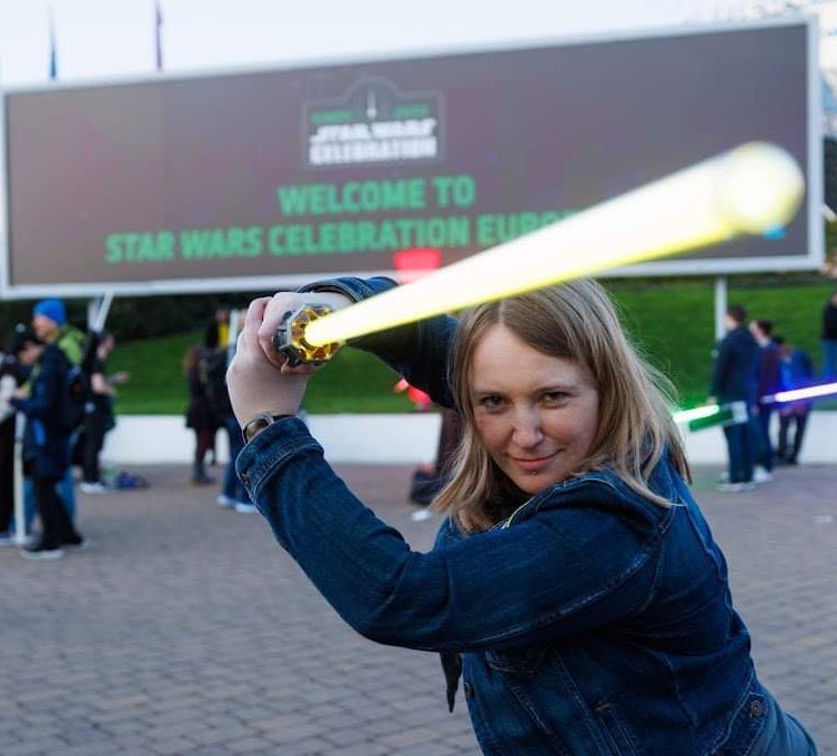 Oh yes <a href="/BrianHezza/">Brian Herring: The Book of BB-8</a> I’ll play #SabersOut - I don’t have a lot of photos of me but this one I love from celebration