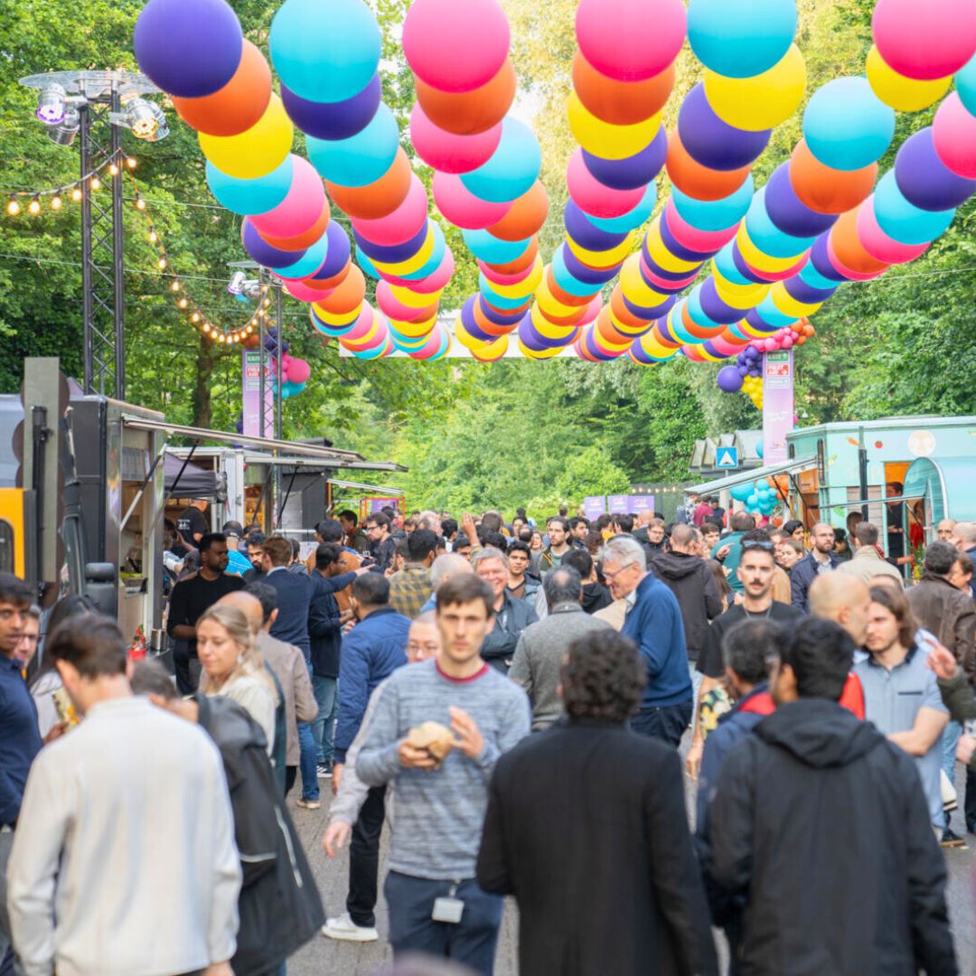 imec_int's tweet photo. Last Friday, we celebrated our summer festival! In celebration of 40 years of imec, we had a blast with fun games, an open stage & an unforgettable performance by Les Truttes. A heartfelt thank you to our community, who made our summer festival a smashing success! #futureatimec https://t.co/mkL7Cb6veN