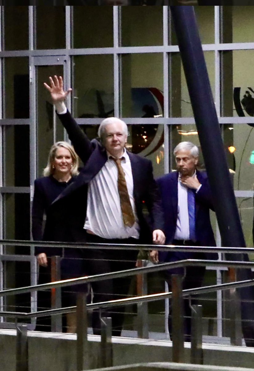 Aus4Assange's tweet photo. #AssangeFree https://t.co/paCATTyjKb