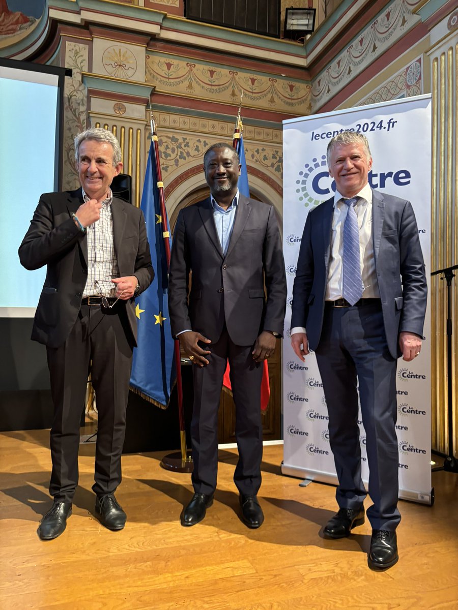 <a href="/JCFromantin/">J-C Fromantin</a> et <a href="/philippefolliot/">Philippe Folliot</a> dévoilent leur programme et réunissent leurs candidats d’Ile-de-France.  « C’est en partant des territoires, de là où nous vivons que se dessinera une nouvelle perspective politique » soulignent les deux co-présidents du Centre