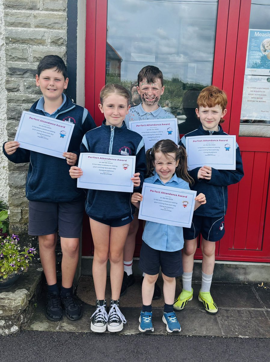 Eleanor Gallagher (@egall55) on Twitter photo Congratulations and well done to these 5 pupils with 100% Attendance this school year <a href="/ns_quin/">Quin Dangan NS</a> Happy holidays to you 👏🏻💯🙌🏻 Congratulations and well done to these 5 pupils with 100% Attendance this school year <a href="/ns_quin/">Quin Dangan NS</a> Happy holidays to you 👏🏻💯🙌🏻