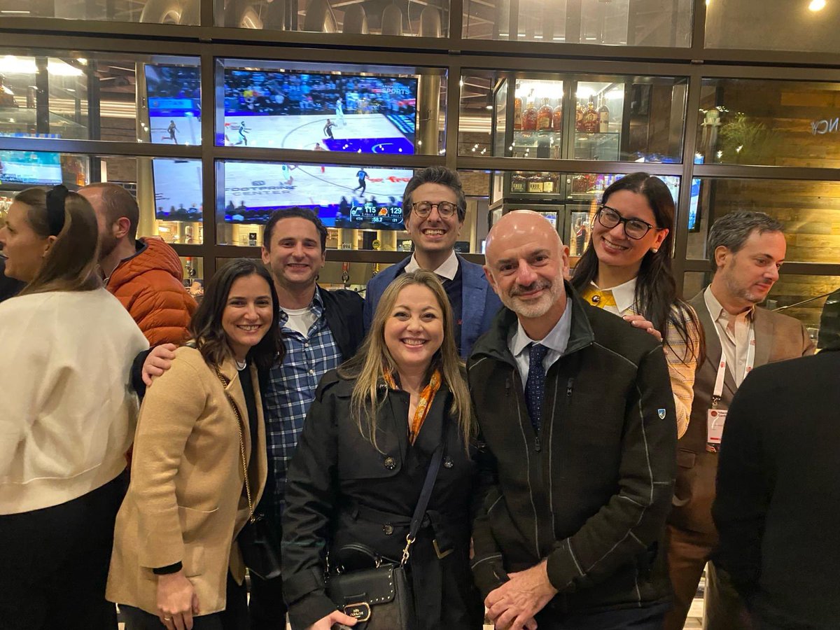 Last day of stroke fellowship at <a href="/StrokeMiami/">UMiamiStroke</a> … Bittersweet to graduate from a hell of a fellowship program where I learned something new every day. What an honor to enroll patients into clinical trials with <a href="/NAsdaghi/">Dr. Negar Asdaghi</a> . Shout out to our esteemed program director <a href="/AmerMalikMD/">Amer Malik</a> -
