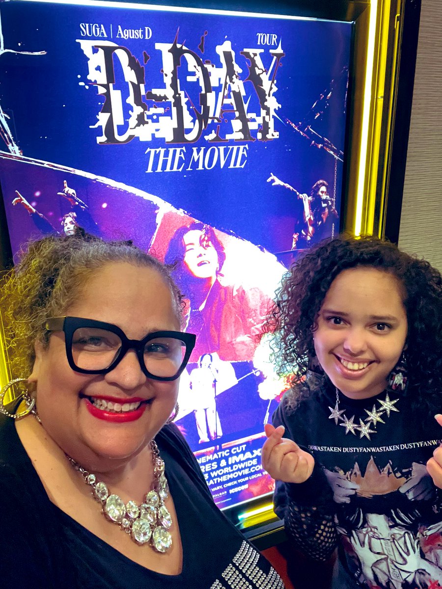 shinewithandrea's tweet image. A little late to the party, but still wanted to be a part of the celebration! Army Moms activate! #BTSARMYMOM