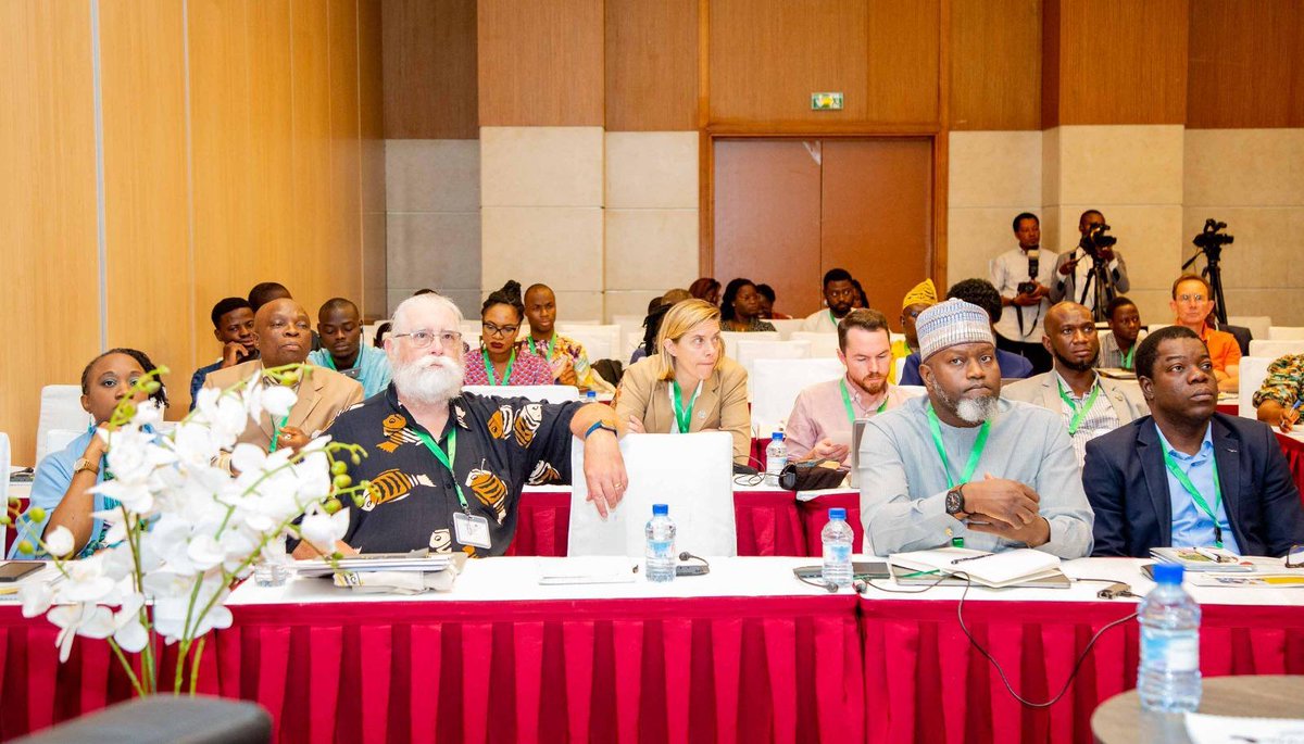 WAAVP_AN's tweet photo. The WAAVP-AN launches in Cotonou, Benin! The opening ceremony was moderated Dr. Johnson Ouma, Chair of the WAAVP-AN. We are empowering communities and enhancing animal health & sustainable livestock production in Africa.
Join the proceedings on: https://t.co/p3fpLPxnDg https://t.co/ZVsRq4nvrU