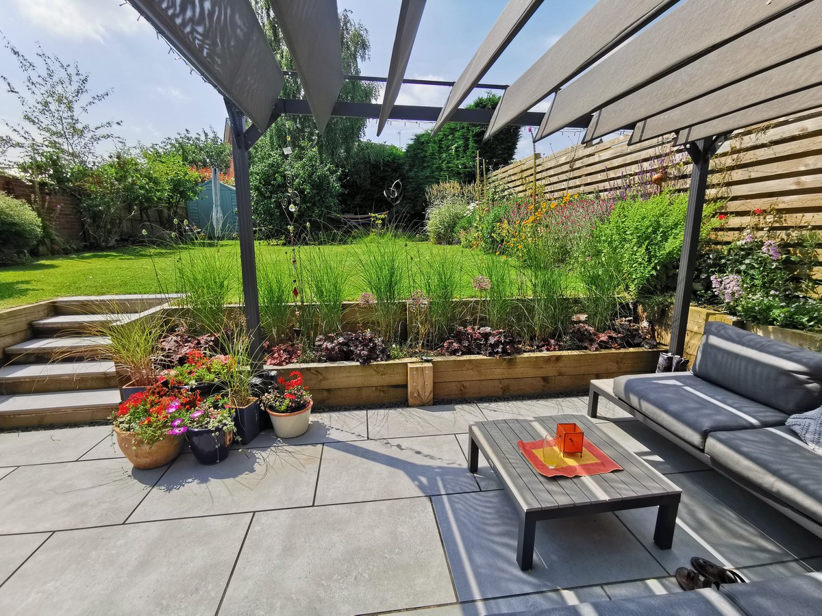 Becky No More Bhajis 👁️👁️ tweet media