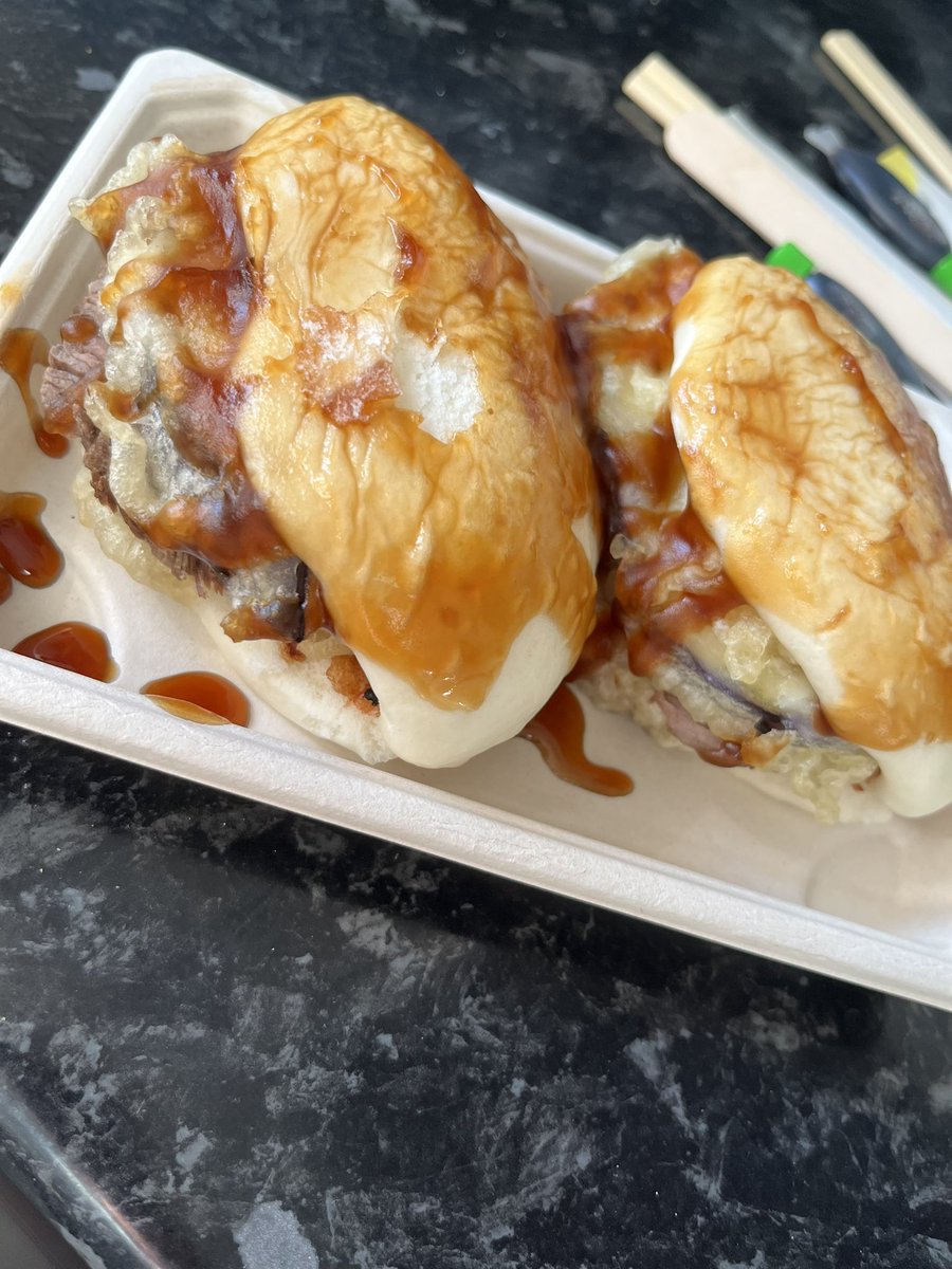 Al__Andrews's tweet photo. @JustEatUK  I find it amazing you’re refusing me a refund “because the food is edible”. Complaint sent and refund asked for. 30th birthday meal ruined due the state of this food. Won’t be using Just eat again. https://t.co/TVB3ISymq9