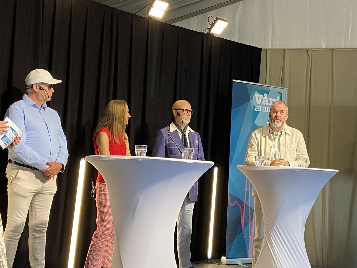 Medicinska fakulteten, Lunds universitet (@medfak_lu) on Twitter photo “Samhället kommer att ha svårt att inte betala för att bota sjukdomar. Vi inom politiken måste hitta ett sätt att hitta de pengarna. Det är uppe på EU-nivå hur vi ska få till finansieringen.”
Fredrik @lundhsammeliom nya terapier #ATMP <a href="/Almedalsvecka/">Almedalsveckan</a> “Samhället kommer att ha svårt att inte betala för att bota sjukdomar. Vi inom politiken måste hitta ett sätt att hitta de pengarna. Det är uppe på EU-nivå hur vi ska få till finansieringen.”
Fredrik @lundhsammeliom nya terapier #ATMP <a href="/Almedalsvecka/">Almedalsveckan</a>