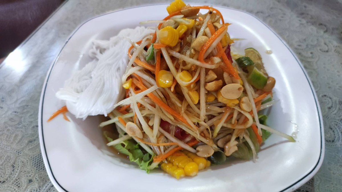 桃園火車站後，泰式料理 超級讚！ 
下次誰要一起舉手🙋？ https://t.co/zOx2ZPbgpP