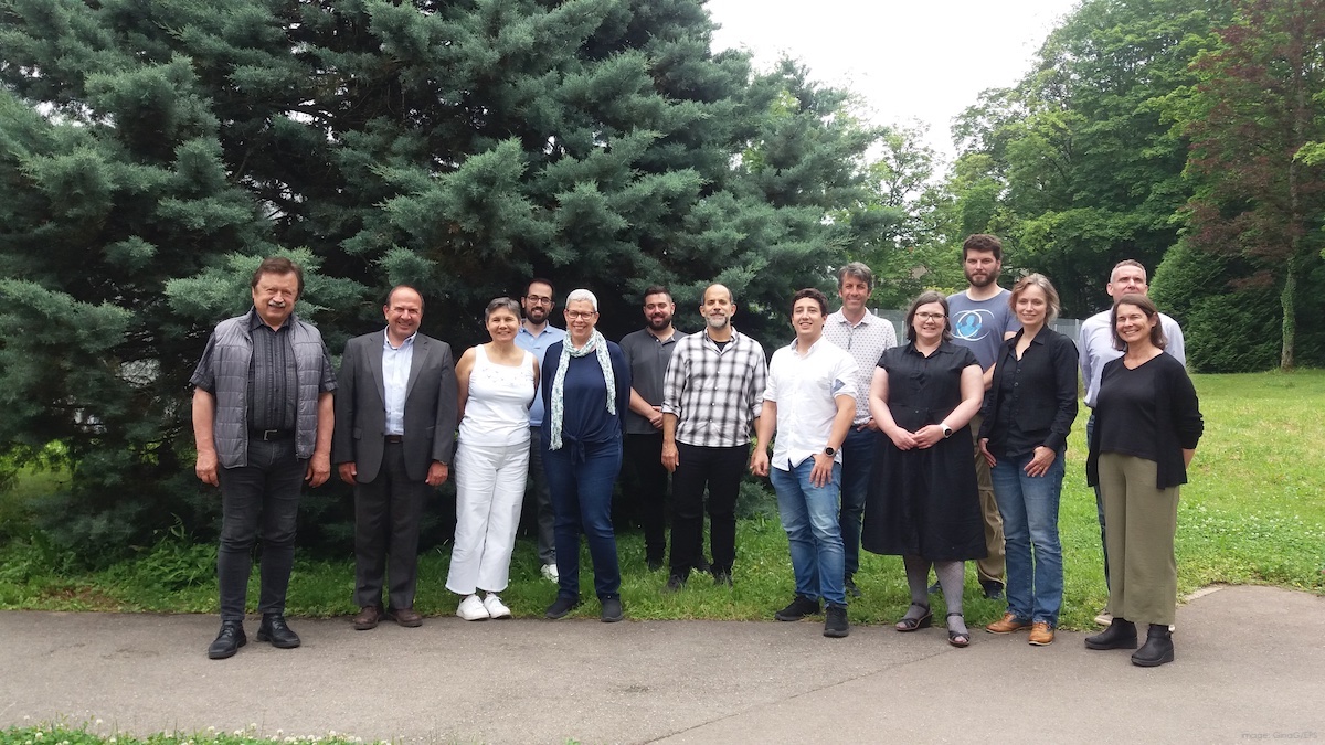 LabsLand tweet media