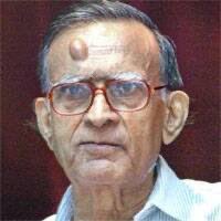 गोड्डा लोकसभा के लाल ,मेरे परिवार के सदस्य पूर्व विदेश सचिव मुचकुन्द दुबे जी का स्वर्गवास मेरी व्यक्तिगत क्षति है।भारतीय विदेश नीति के सिद्धांत को मज़बूत करने में उनका बड़ा योगदान रहा ।नमन