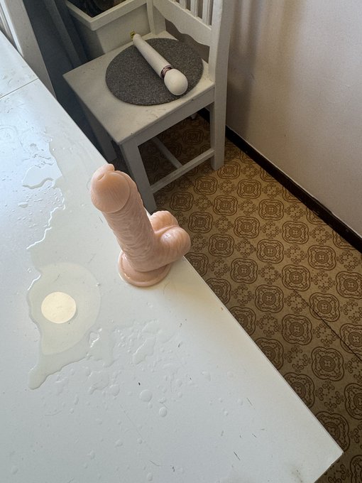 I wonder what happened here 🙈 https://t.co/BwocrnepOJ