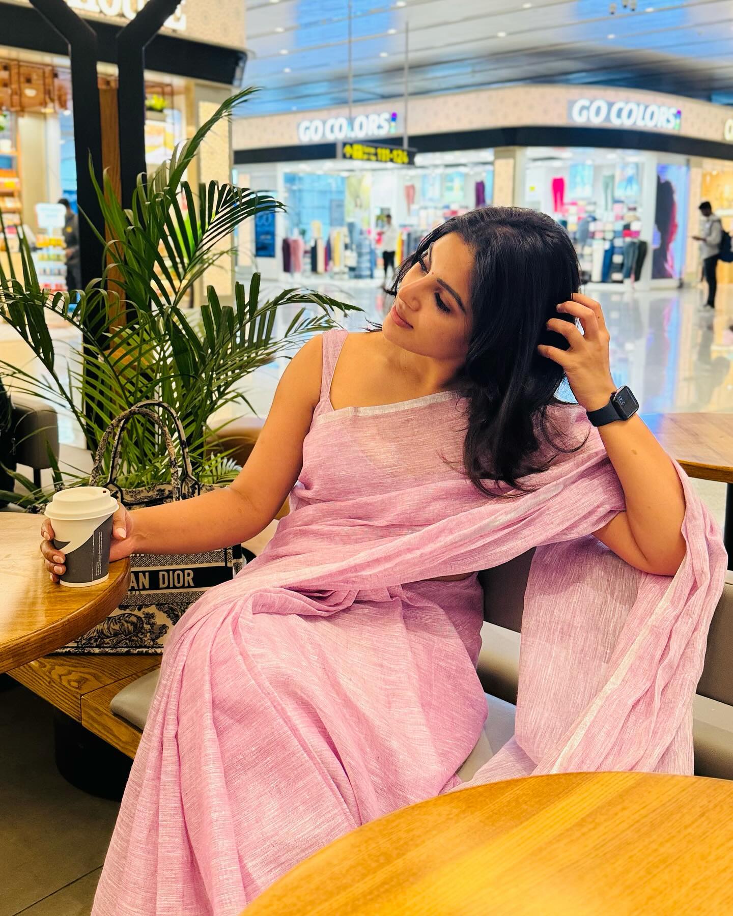 GQ_wDxda0AAhFYm?format=jpg&name=large