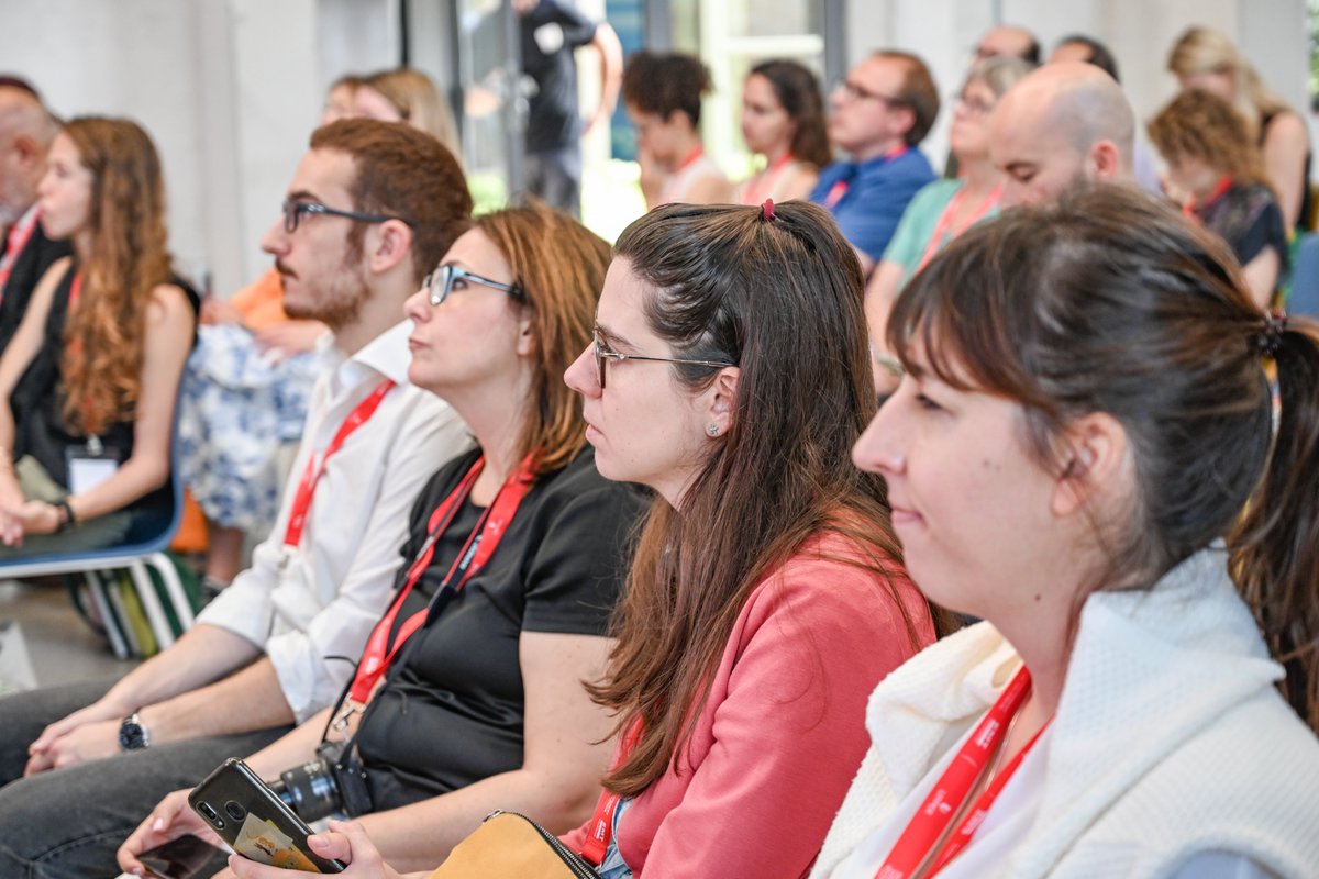 VlcMobilitat's tweet image. #Valencia es la encargada, estos 26-27/06, de acoger la Asamblea General del #UPPERProjectEu del que forma parte junto a otras 9 ciudades 🇪🇺

UPPER pretende potenciar y reforzar el rol del transporte público como columna vertebral de la movilidad urbana sostenible.
#MissionCities