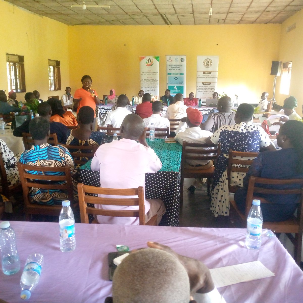 KagwaMoses4's tweet photo. #SCENEUG: In Bukedi, we have strengthened CSO coherence to facilitate the regional and sub national debates, coordination and synergy building for influencing citizens active participation in the electoral and pol process.
@ngoforum
@FOWODE_UGANDA
@UgandaEC
@USAID
@IFES1987 https://t.co/DvwCuuZcmo
