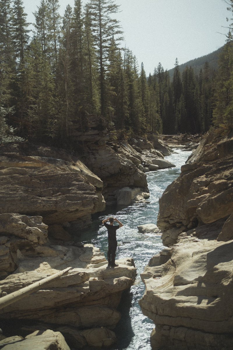 GroverMaxwell's tweet image. Big news on the horizon…