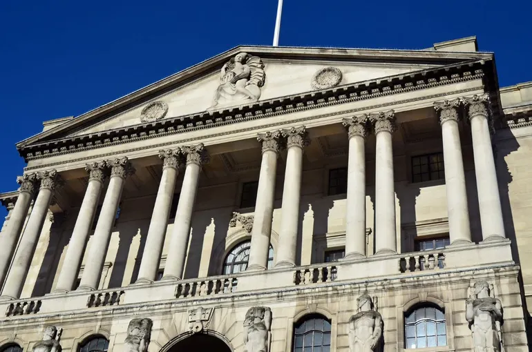 ForbesAdvisorUK's tweet photo. #Inflation rate hits Bank of England 2% target - but will the latest fall be enough to prompt the Bank of England to cut borrowing costs tomorrow?
https://t.co/wH6OWXZi8Y https://t.co/lArhjDRS67