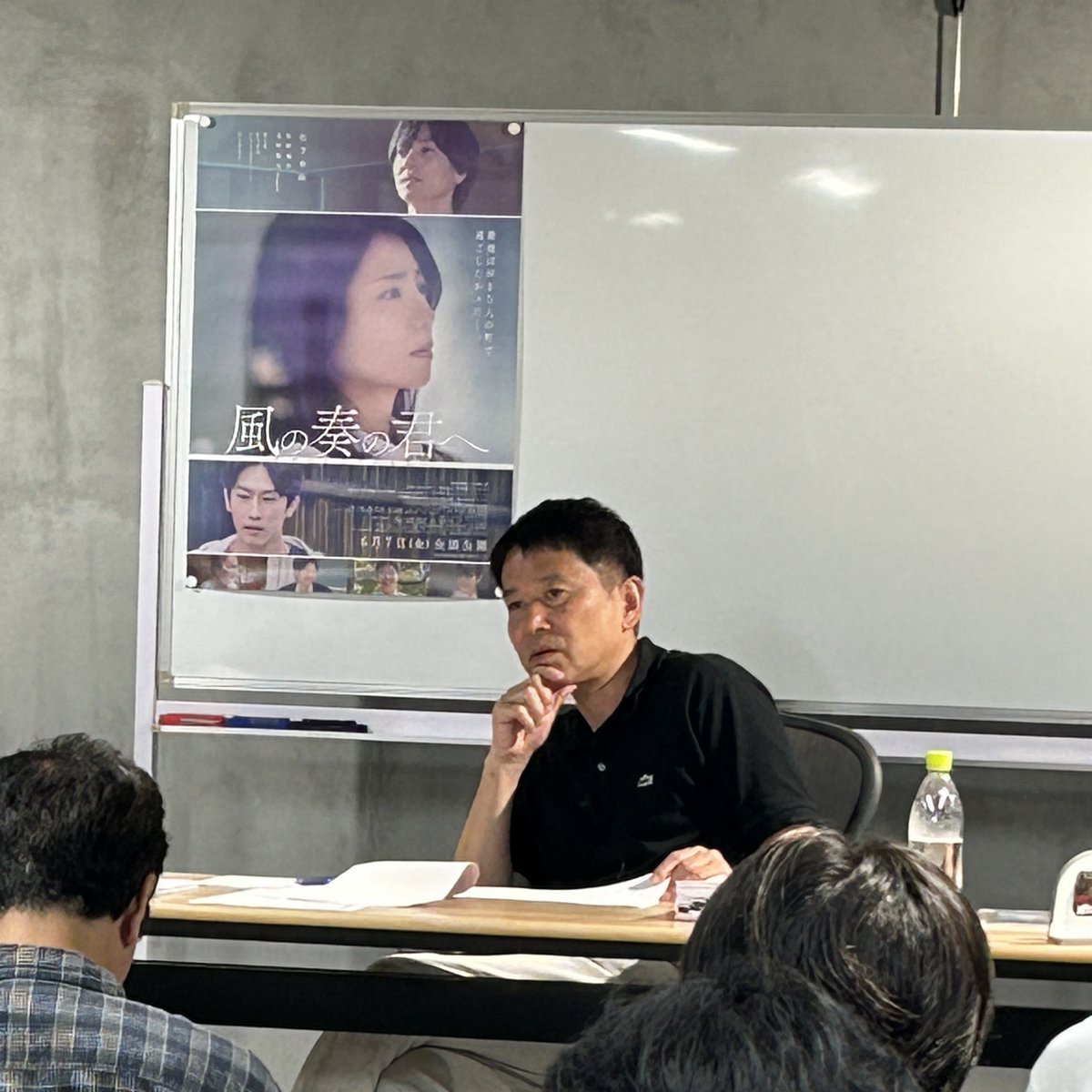 NCW_JP's tweet image. 【#クリエイターコース📸】
専任講師の #大谷健太郎 監督に、受講生の企画とシナリオを個別に講評頂きました👏

タイトルのセンスが光るシナリオや、
好きなことを詰めこんだシナリオ、
受講生の皆の個性が見えてくる授業です👀

アドバイスをもとに、ここからさらにシナリオを磨いてきます✨