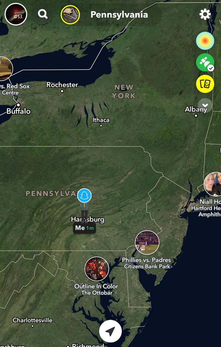 DaeDaeHD's tweet photo. Took a 6 hour road trip to PA 
Just to be up bored asl at 3am 😭😭 https://t.co/v3Tc92n6Yc