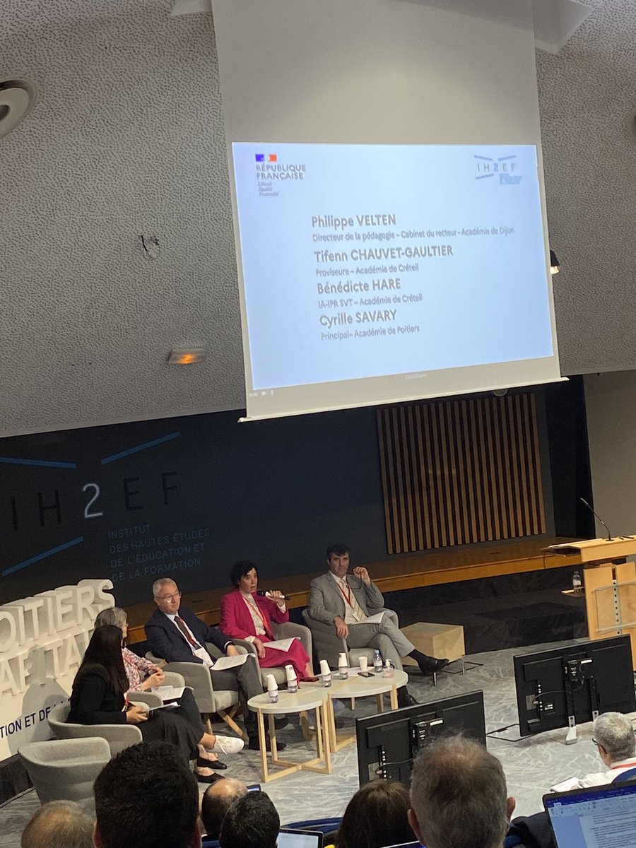 #Hi2EF Séminaire des nouveaux chefs merci pour ces moments extrêmement formateurs 😊