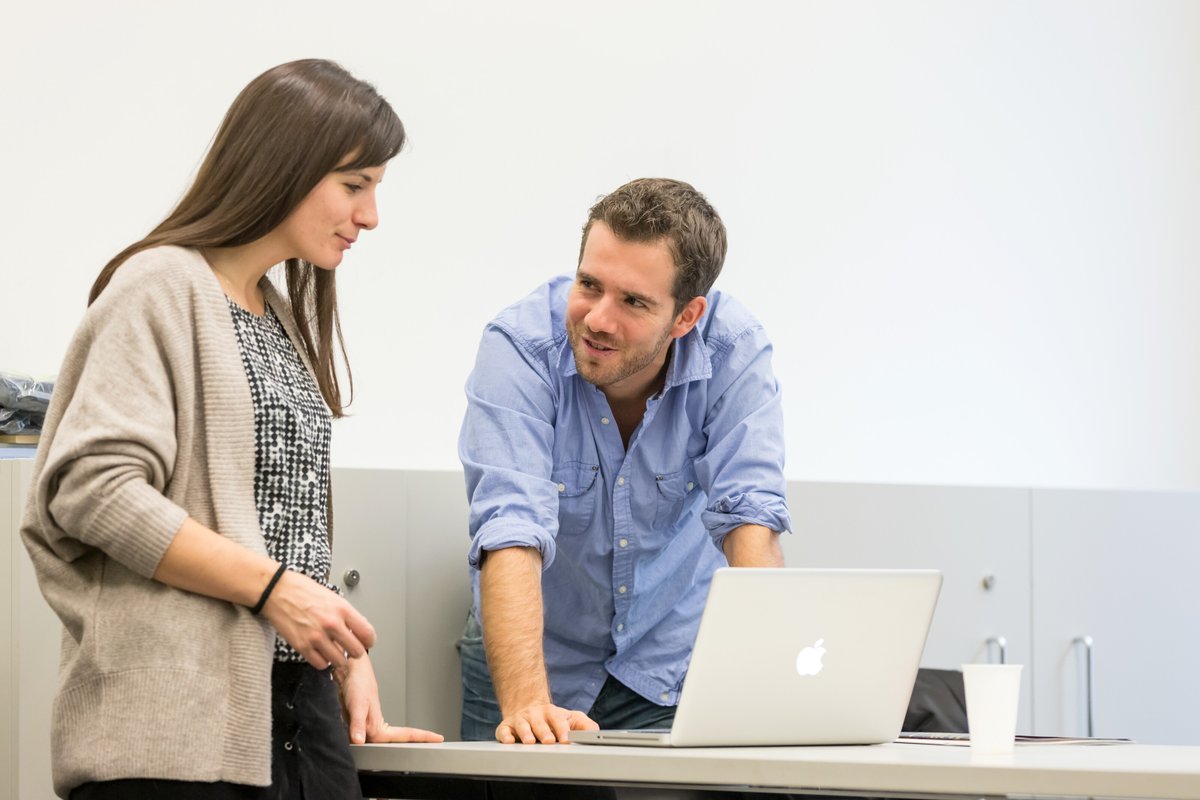 Der pädagogische ICT-Support (PICTS) ist Teil der digitalen Transformation von Schulen. Ein Artikel im #PHZH_Repositorium zeigt: Die Supporter:innen haben eine mehrdeutige Rolle zwischen Akteur:innen und Vermittler:innen des digitalen Wandels. tiny.phzh.ch/repositorium-p…