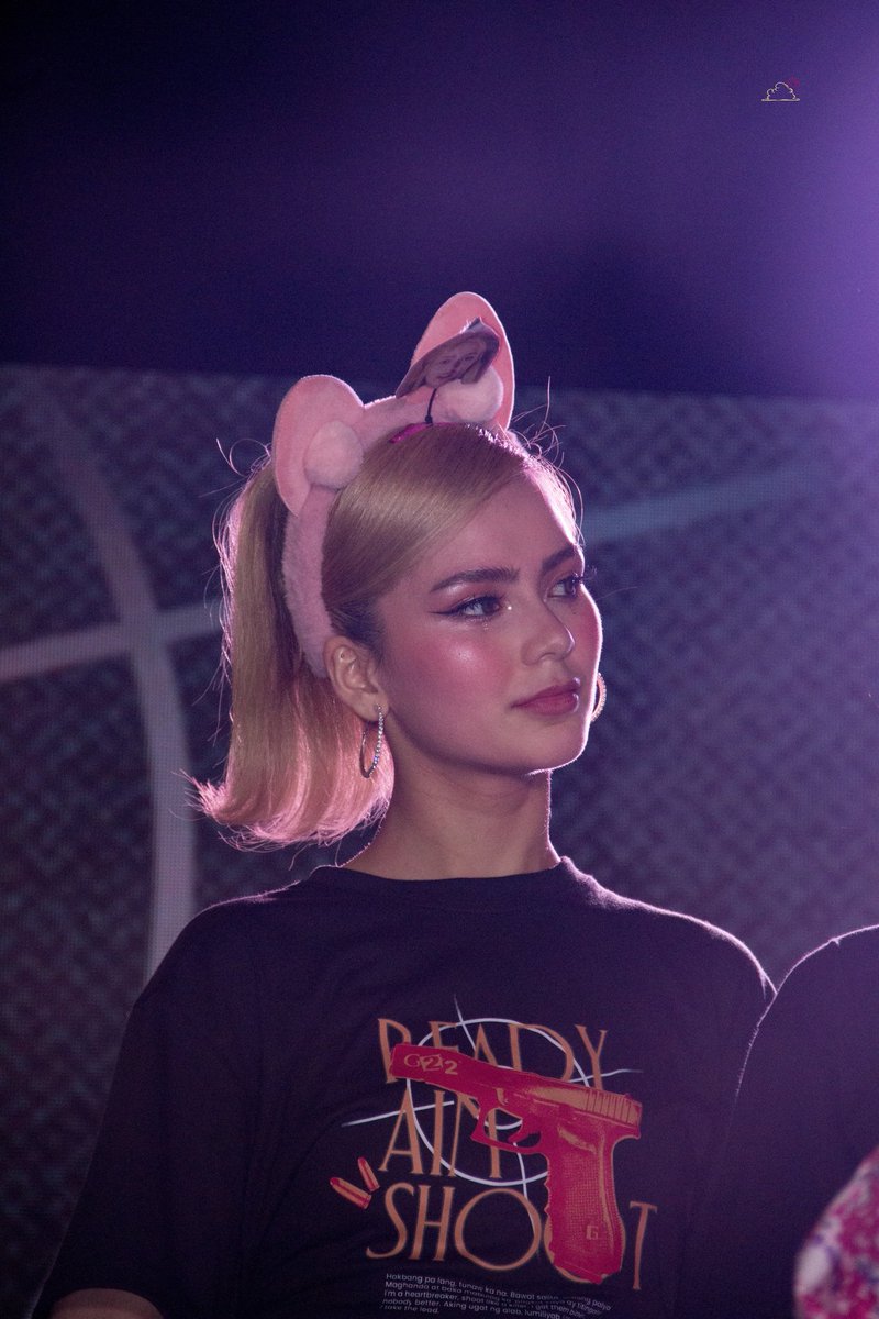 Happiest birthday to you my strawberry queen! Thank you for everything, for being the reason I still go on with life and learn new things along the way. To more events and shots of you! 

Happy Jazzie Day
#JazTurns20 #G22Jaz