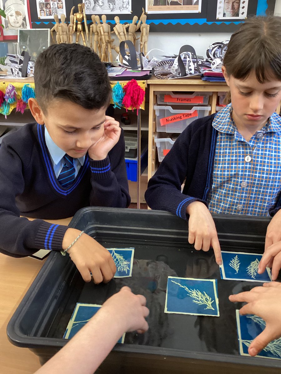 StMargs Art tweet media