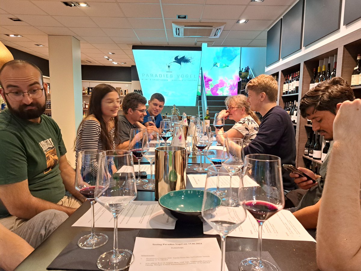 OPTEXC_UBT's tweet photo. What a wonderful experience! With some of the PhDs at the wine tasting in #Paradiesvogel#Bayreuth. Great wines, competent advice and lots of enjoyment. https://t.co/z7aBlsdV0L
