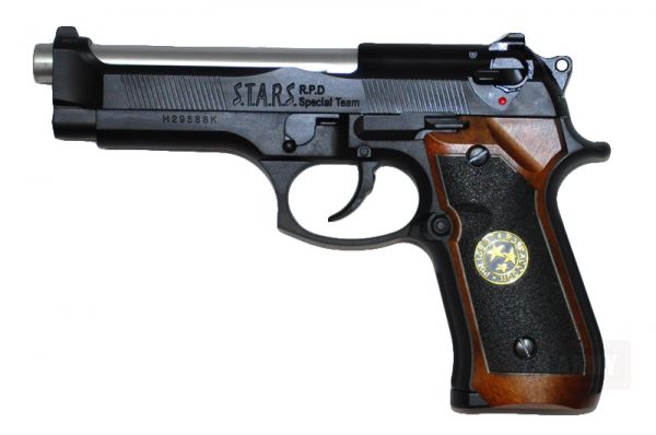 cindylennox3's tweet image. If The End Of The World World happens, Civil War or World War 3 or zombie apocalypse. RE, Samurai Edge Beretta 92F is my favorite gun I’ll be using like Rick Grimes in the walking dead, Colt Python.

#samuraiedge #beretta #92Fs #92F #gay #Horror #ResidentEvil #WorldWar3 #CivilWar