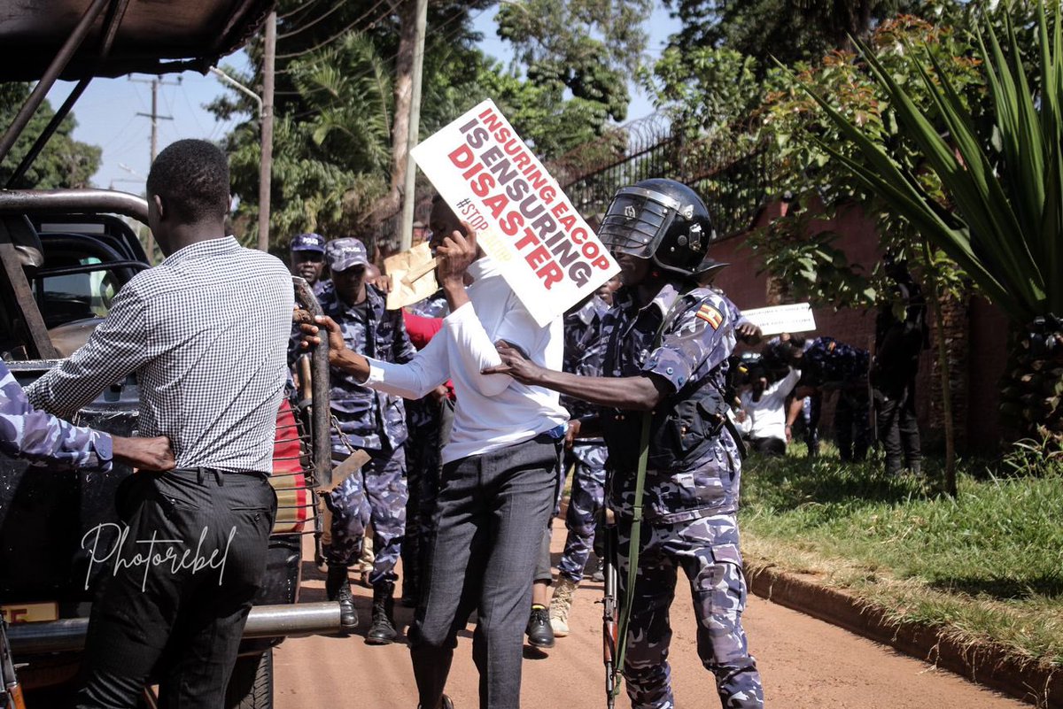 YGCUganda's tweet photo. Thread! The youth! You are doing amazing work for local communities and the planet. Don't quit‼️ The Youth is the gift and hope of nature. #CHINA loans delay plunges #EACOP partners in Crisis!  A step to creating a #sustainable #future https://t.co/IaxSSI04rv