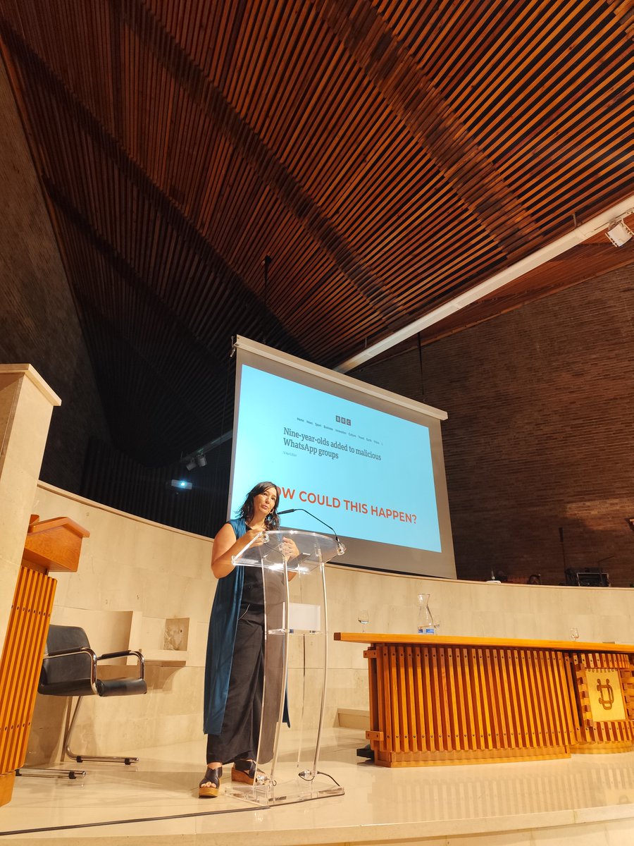 Misogynistic extreme right, AI-generated porn involving children, toxic masculinities... <a href="/garcia_mingo_e/">Elisa Garcia-Mingo</a>, author of "Jóvenes en la Manosfera", asks how could this happen at the @WomenTechnology&amp;Power international congress at <a href="/deusto/">Universidad Deusto - Deustuko Unibertsitatea</a>