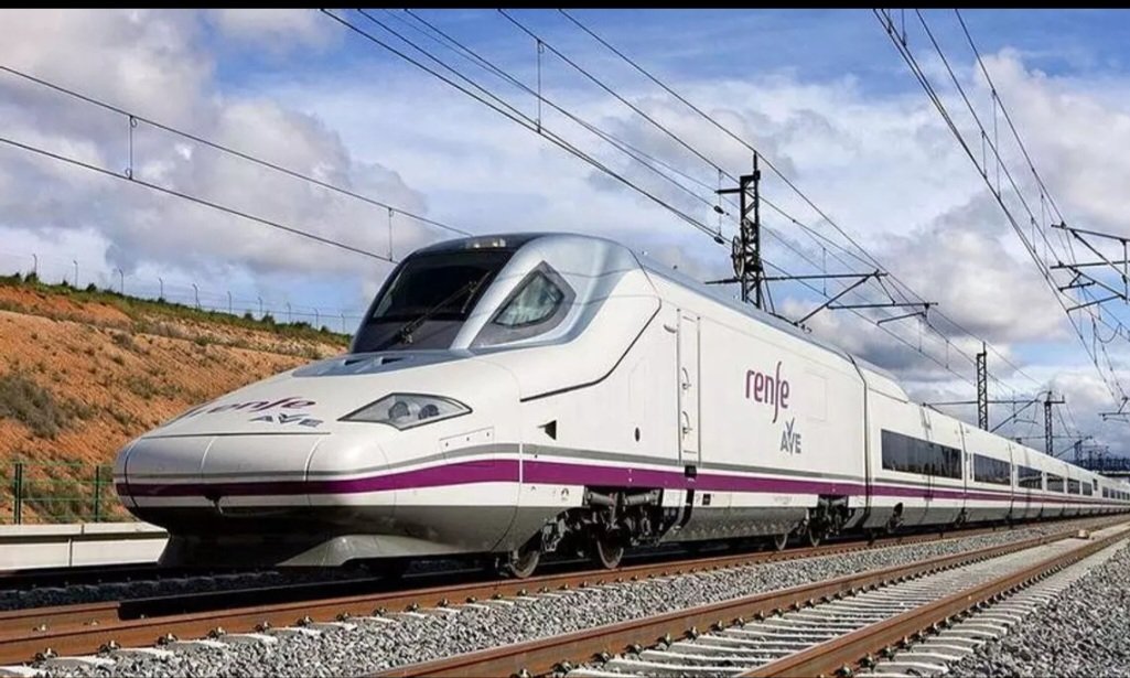 Se ha ido Juan Bayon, amigo y compañero. Estuvo, estuvimos en el AVE Madrid-Sevilla y en otros muchos lugares ferroviarios. D.E.P.