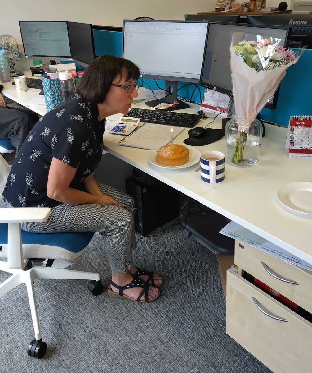🎉 Wishing our Head of People, Judith Mcloughlin a very happy birthday!! The team came together to celebrate with a birthday cake, gifts and flowers!!  Enjoy! 

#birthday #celebrate #team
